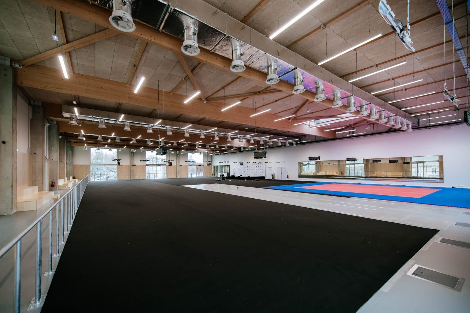 Salle multisports du complexe des Bas-Coquarts à Bourg-la-Reine